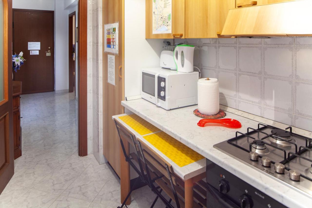 Elena House Apartment Levanto Bagian luar foto